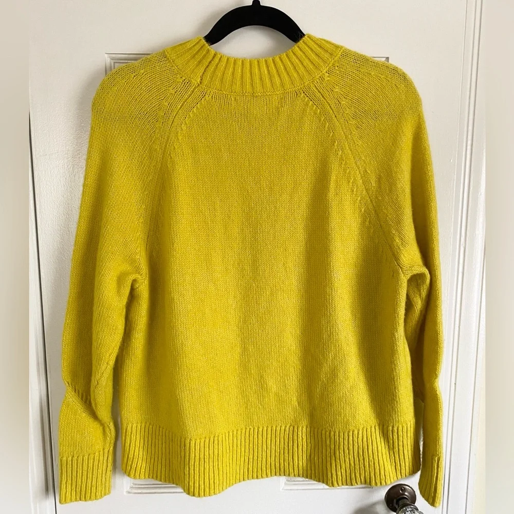 LOFT Yellow Pointelle Crewneck Knit Sweater Womens Size Small Wool Blend